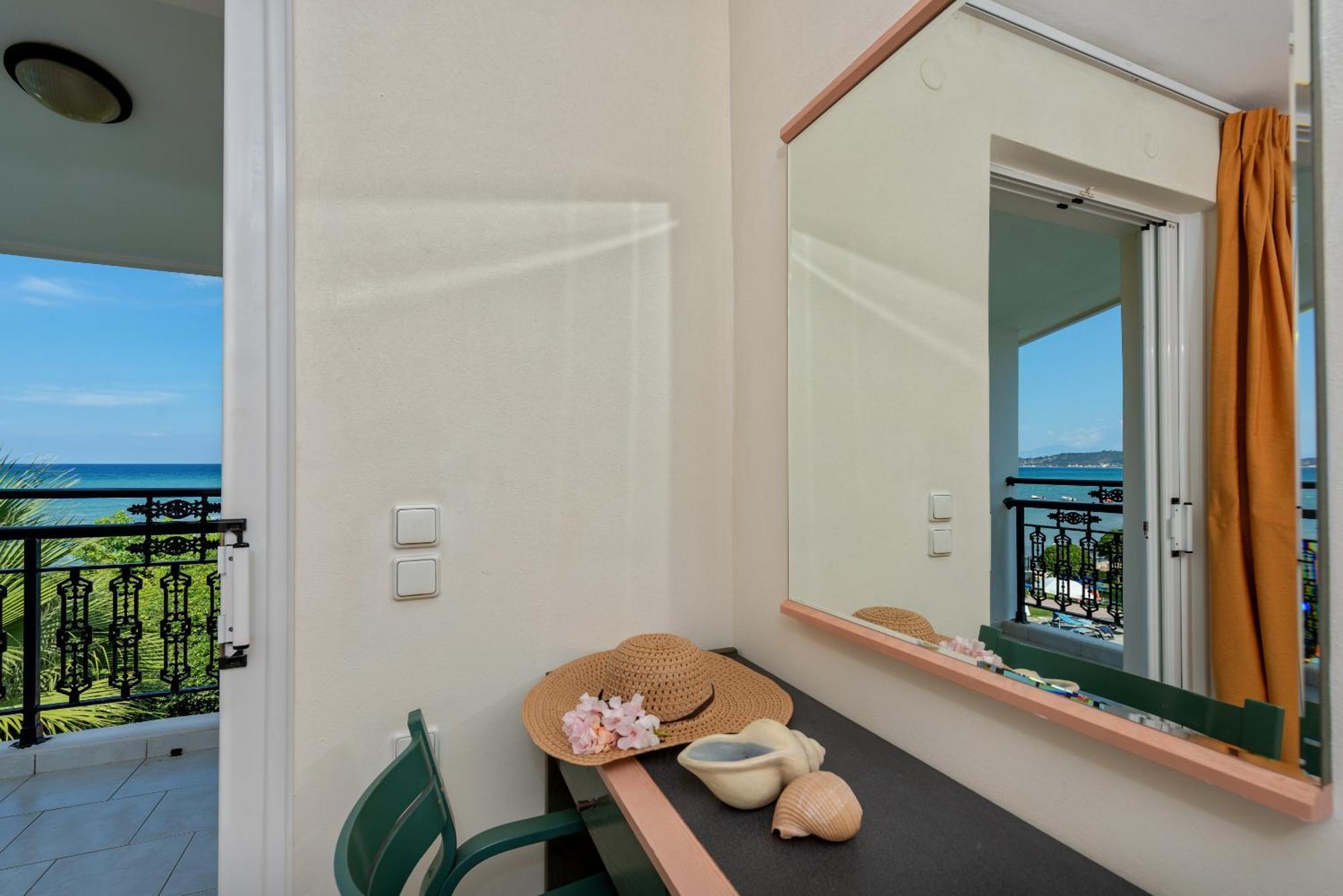 Hotel Porto Iliessa à Argassi Extérieur photo